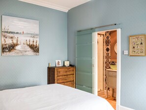 2 bedrooms, free WiFi, bed sheets