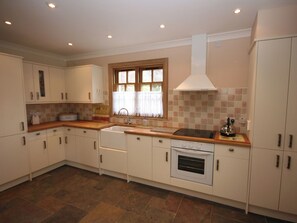 Geschirrspüler, Hochstuhl