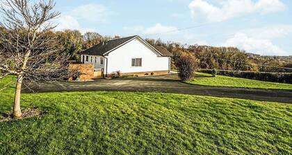 3 bedroom accommodation in Trevor
