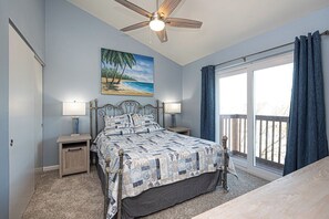 2 bedrooms, free WiFi, bed sheets - Canalfront 2 Bedroom, Sleeps 6, Balcony, Boat Slip (Ocean City)