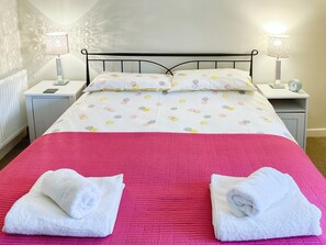 4 chambres, accès au Wi-Fi (inclus)