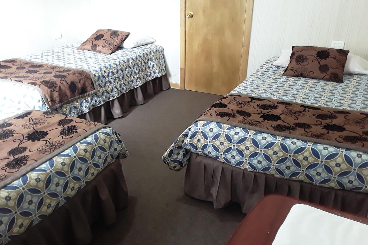 Family Triple Room | Laptop workspace, WiFi (free)