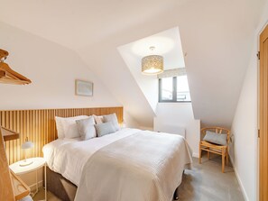 3 chambres, Wi-Fi gratuit, draps fournis
