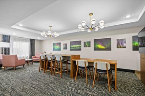 Lobby - AmericInn by Wyndham International Falls (International Falls)