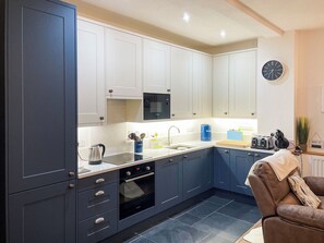 Lavavajillas y periquera 