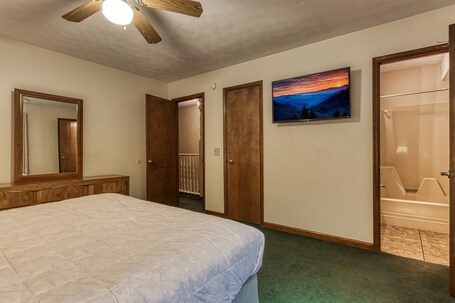 Pinecrest Townhomes - Image 18