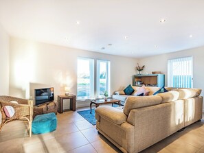 Fireplace - West Burnside Beach Cottage (Tayinloan)