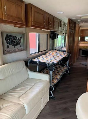 2 bedrooms, bed sheets