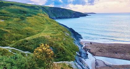 Troed Y Rhiw Aberpoth