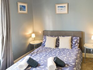 3 chambres, Wi-Fi gratuit, draps fournis