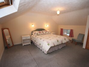 4 bedrooms, free WiFi, bed sheets, wheelchair access - Halliday Hill Cottage (Dalton near Lockerbie)