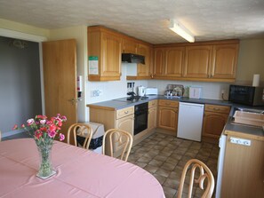 Geschirrspüler, Hochstuhl