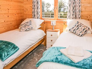 2 chambres, accès au Wi-Fi (inclus), literie fournie