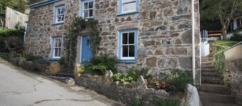 3 bedroom accommodation in Lower Town, Fishguard