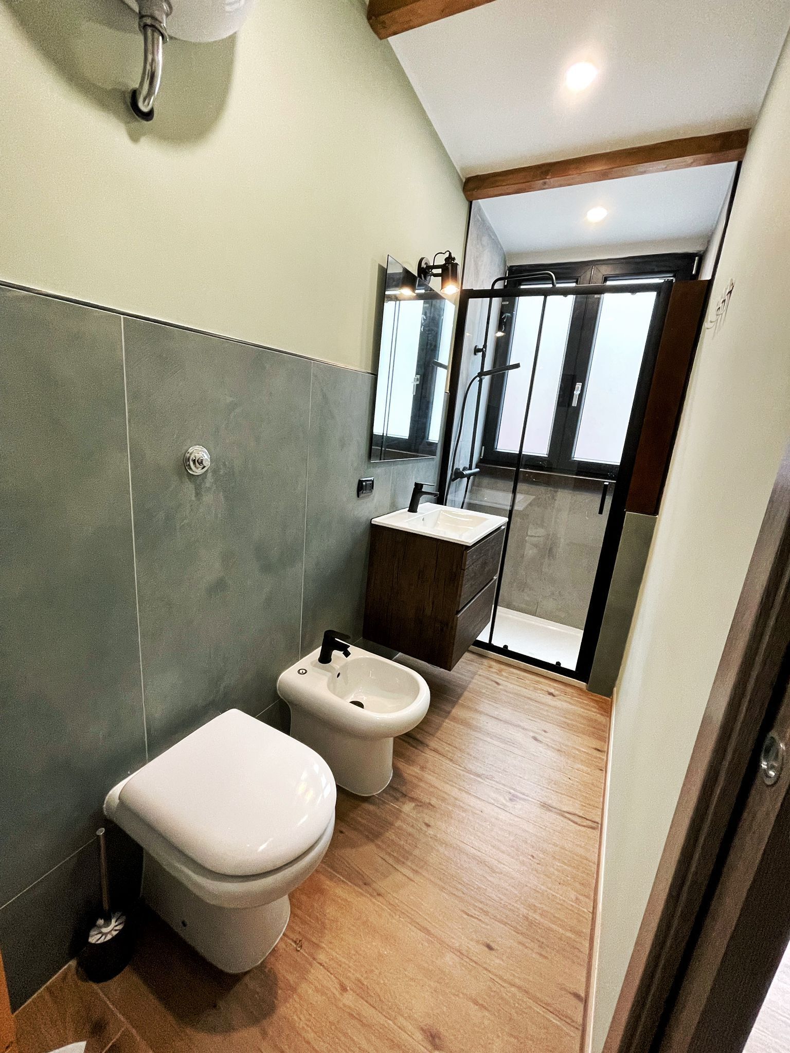 Doccia, bidet