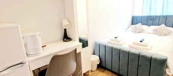 En-suite rooms located on the heart of High Wycombe town centre