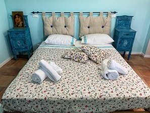 1 chambre, fer et planche Ă repasser, Wi-Fi, draps fournis