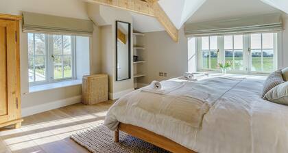 Hand chosen for its superb finish throughout, hot tub and central location.