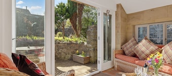 3 bedroom accommodation in St Davids