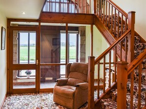 Interior - 3 bedroom accommodation in Lathom, near Southport (Lathom, near Southport)