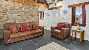 Interior - 1 bedroom accommodation in St Davids (St Davids)