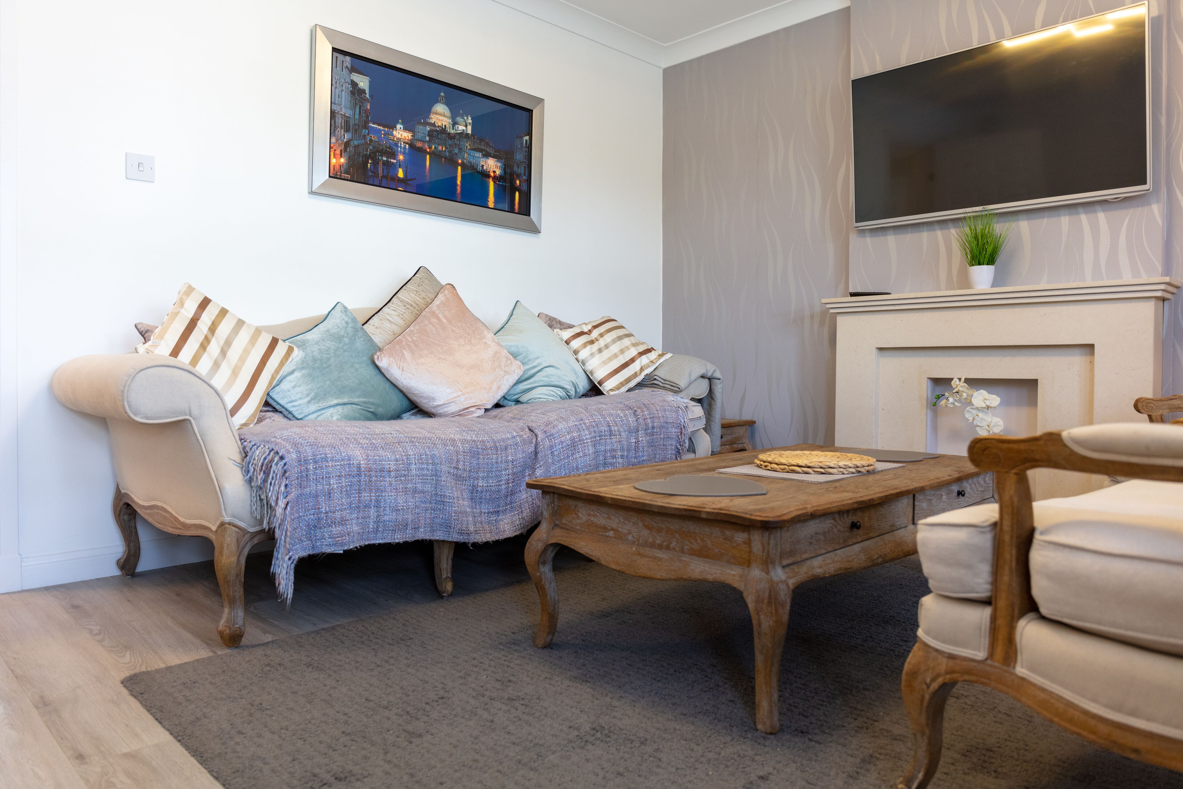 Signature Apartment | Television