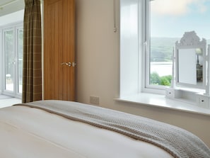2 habitaciones, wifi gratis y ropa de cama 