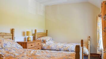 2 chambres, Wi-Fi gratuit, draps fournis