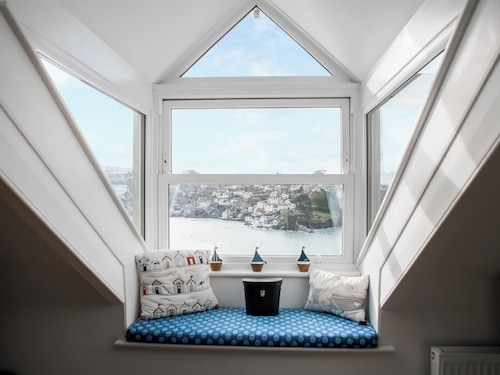 2 bedroom accommodation in Fowey