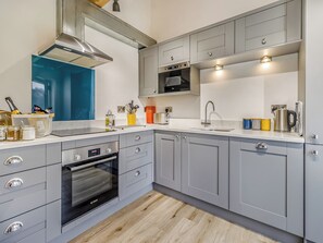 Opvaskemaskine, højstol