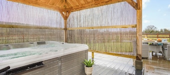 Mouse Croft - UK33954