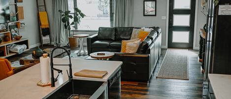 Smart TV, table tennis, printers