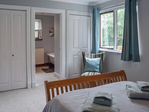 5 Schlafzimmer, kostenloses WLAN, Bettwäsche