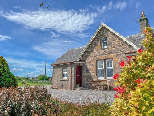 Rowan Cottage - UK38991