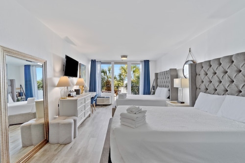 Peaceful Bay 6386-Bay View-Sleeps 4
