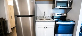 Copper Ridge! New Lovely 2 bedroom unit! 1200 sqf