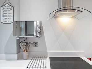 Geschirrspüler, Hochstuhl