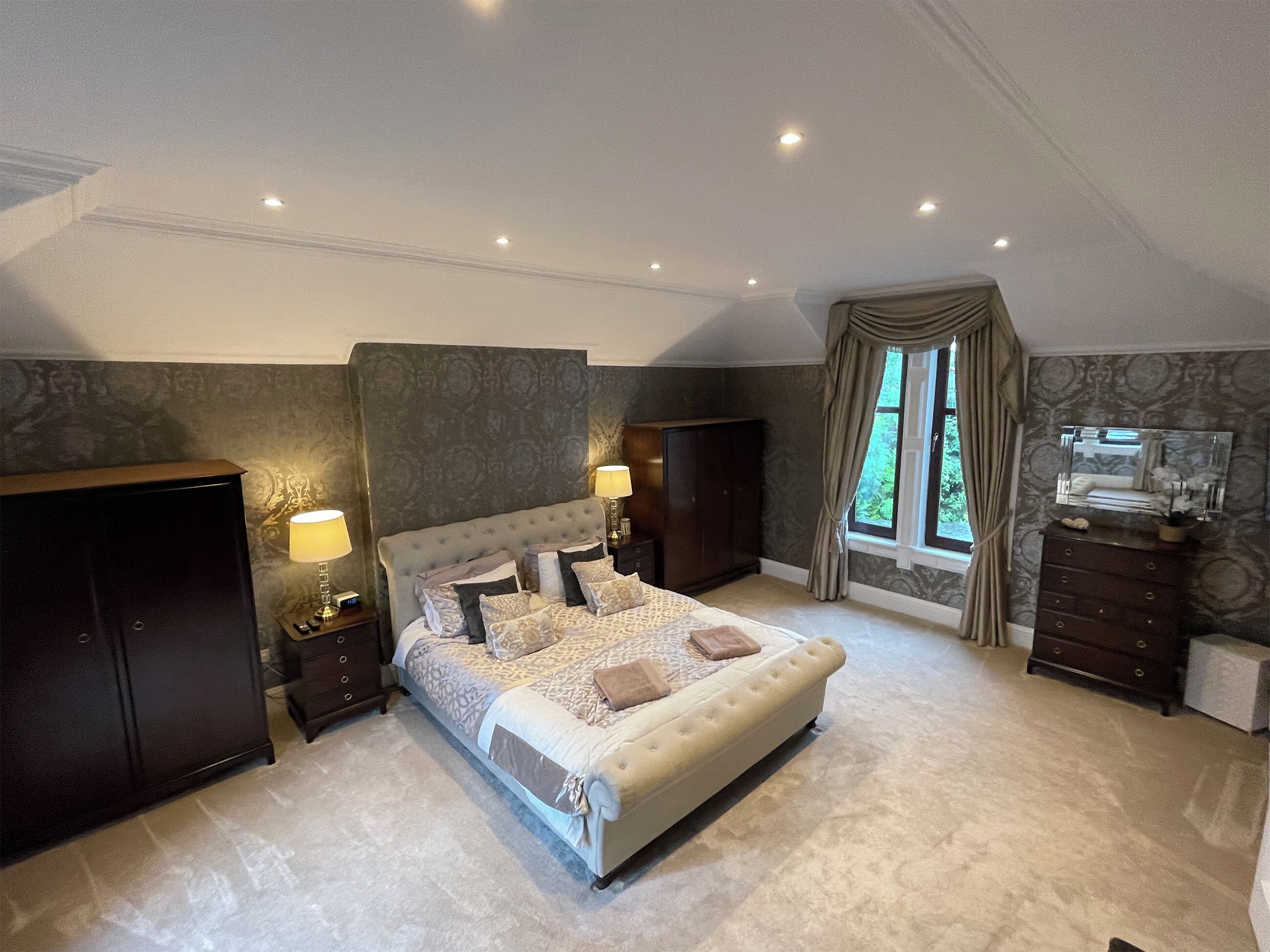 3 chambres, Wi-Fi gratuit, draps fournis
