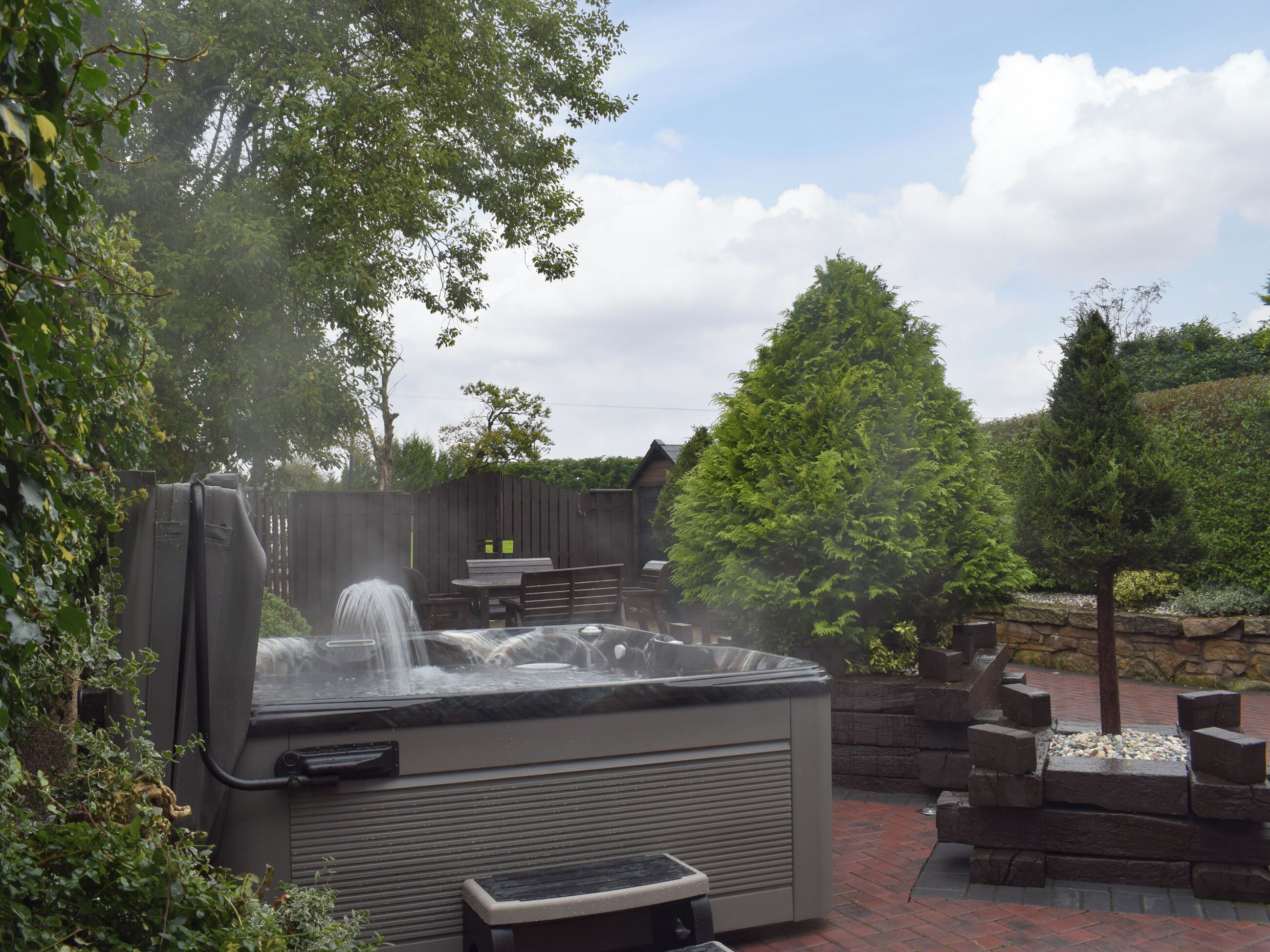 Idromassaggio all'aperto