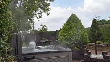 Idromassaggio all'aperto