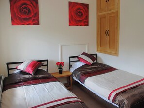 2 Schlafzimmer, kostenloses WLAN, Bettwäsche