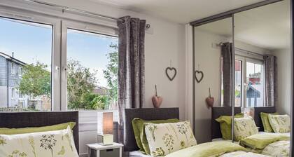 3 bedroom accommodation in Lochgelly