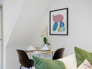 Dining - A perfect base for couples to explore everything Yorkshire has to offer. (Knaresborough)