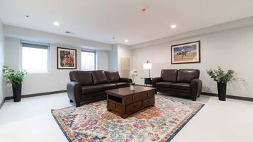 Blackout curtains, soundproofing, iron/ironing board, free WiFi