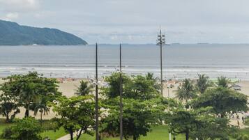 Luxury Studio Suite, 1 Double Bed with Sofa bed, Beach View | Terrace/patio