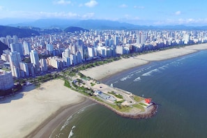Aerial view - Frente á praia Wi-Fi luxo e requinte (Santos)