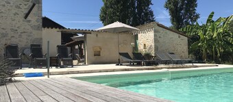 Stunning, 4 âïž relaxing, peaceful, private pool, fishing lake sleeps 18 Dordogne