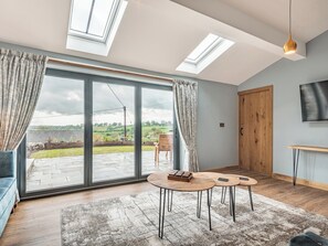 Interior - 2 bedroom accommodation in Parwich (Parwich)