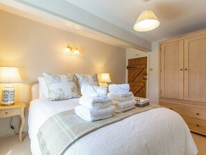 3 chambres, Wi-Fi gratuit, draps fournis