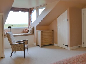 3 chambres, Wi-Fi gratuit, draps fournis